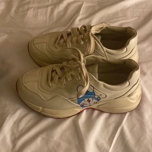 Gucci sneakers